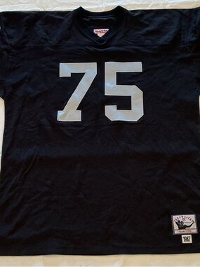 Howie Long #75 LA Raiders NFL Throwback Jersey.
